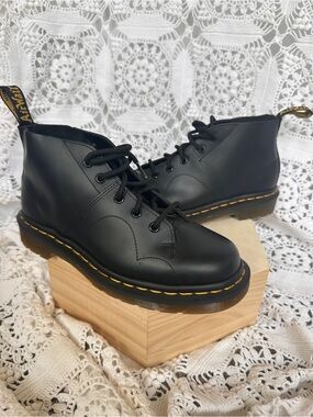 Dr. Martens Church Smooth Leather Monkey Boots - Black Women’s Sz 7 EUC